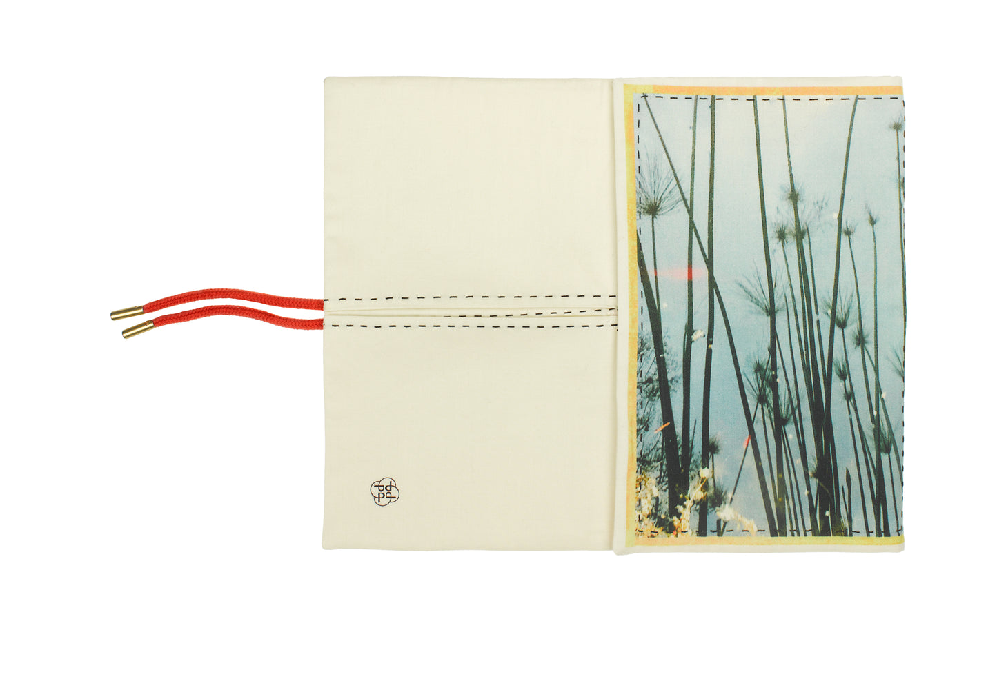 LONG WEEK END TRAVEL POUCH/
POCHON de VOYAGE Un long week end