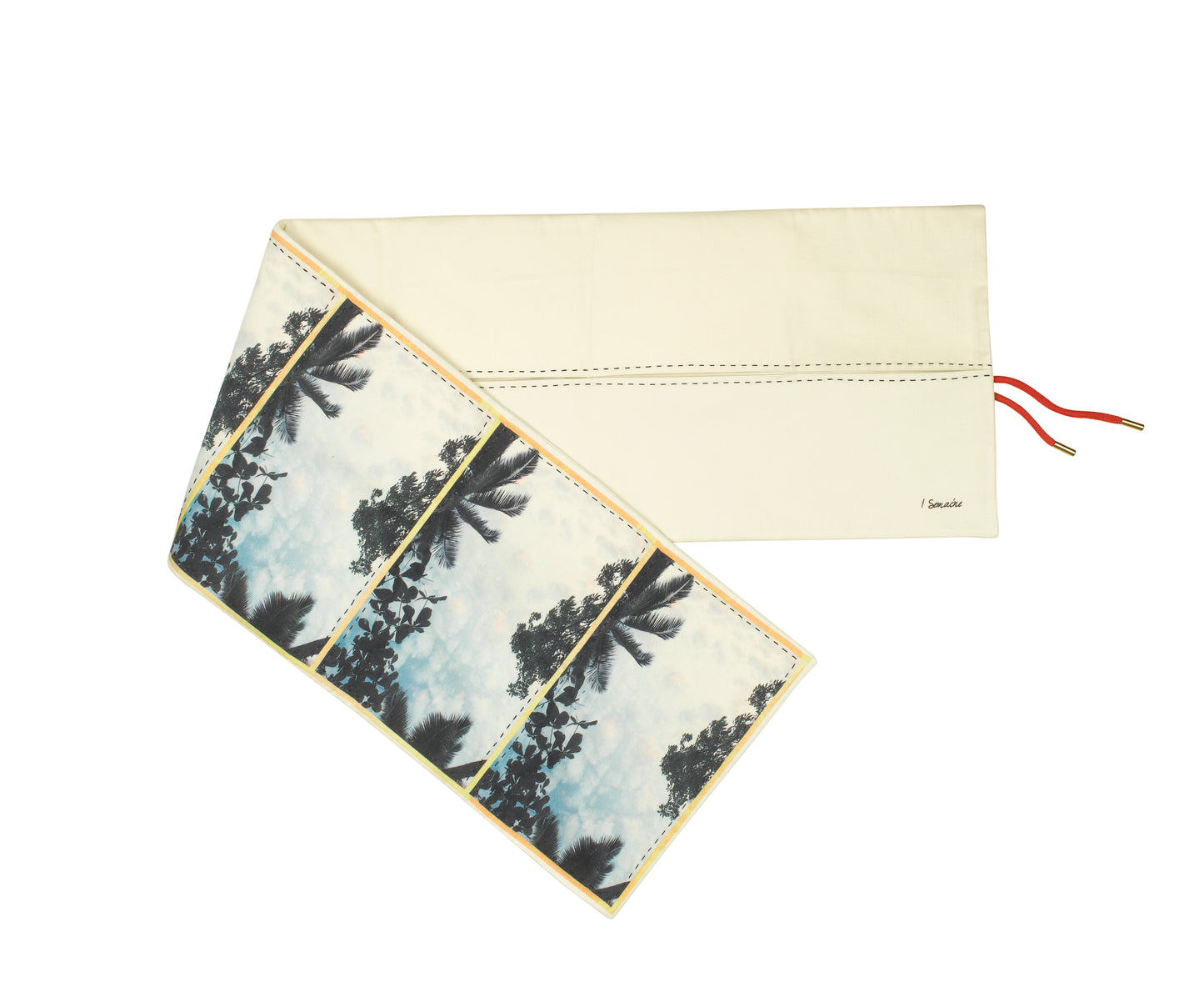 A WEEK TRAVEL POUCH/
POCHON DE VOYAGE 1 SEMAINE
